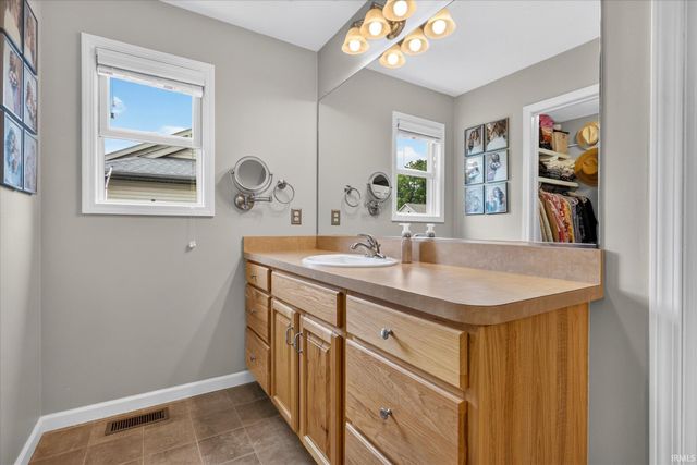 2419 Redspire Boulevard, Goshen, IN 46526