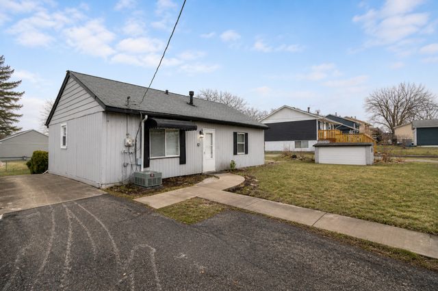 22102 Hawthorne Way, Richton Park, IL 60471