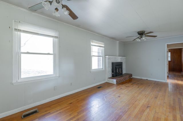 756 Blythe Ferry Road, Dayton, TN 37321