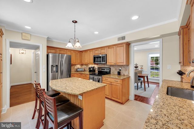 8508 SCARBORO CT, Potomac, MD 20854