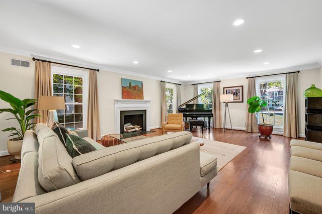 8508 SCARBORO CT, Potomac, MD 20854