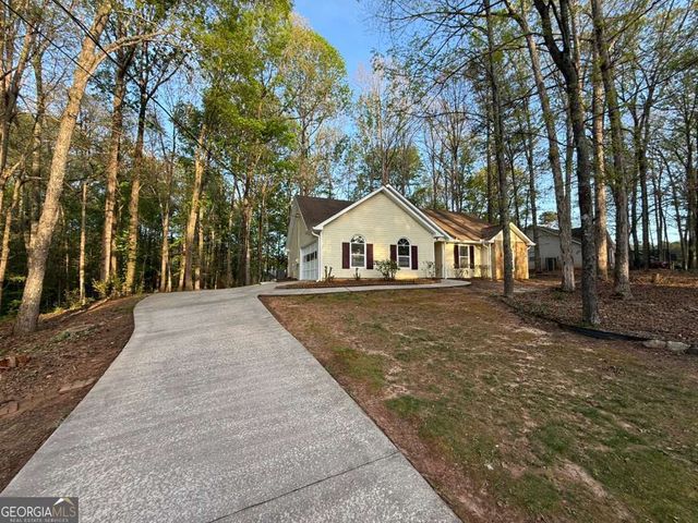 35 Lindsey Lane, Sharpsburg, GA 30277