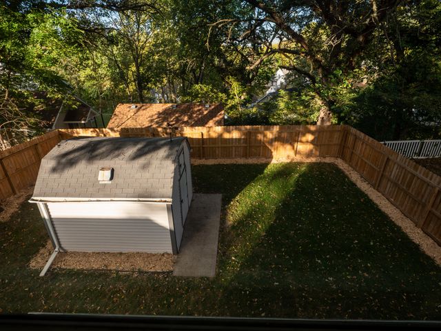 604 HAZEL Street, Council Bluffs, IA 51503