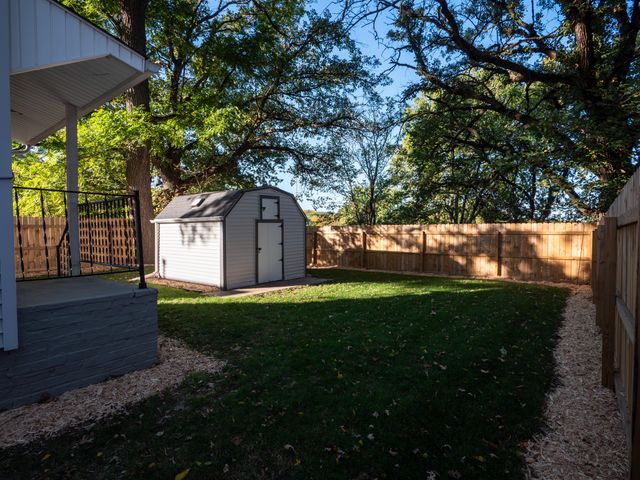 604 HAZEL Street, Council Bluffs, IA 51503