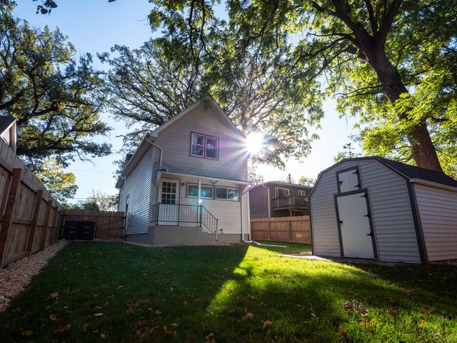 604 HAZEL Street, Council Bluffs, IA 51503