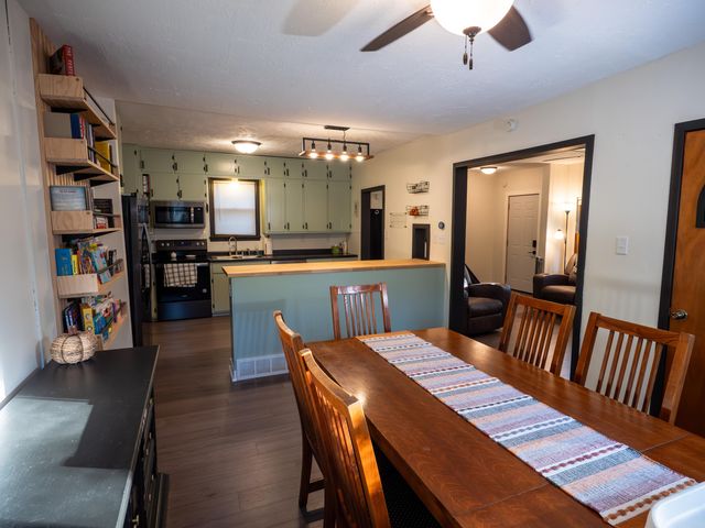 604 HAZEL Street, Council Bluffs, IA 51503