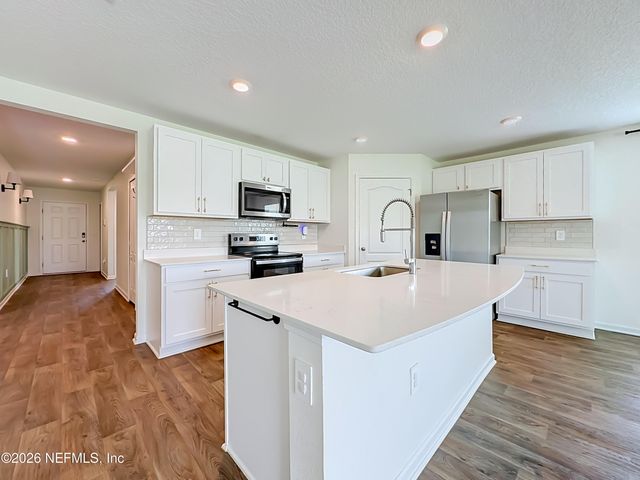 2239 WAGON Lane, Green Cove Springs, FL 32043