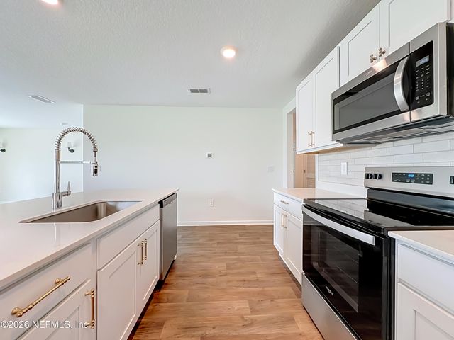 2239 WAGON Lane, Green Cove Springs, FL 32043