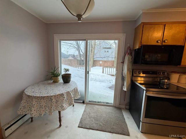 217 Mesnard Street, Marquette, MI 49855