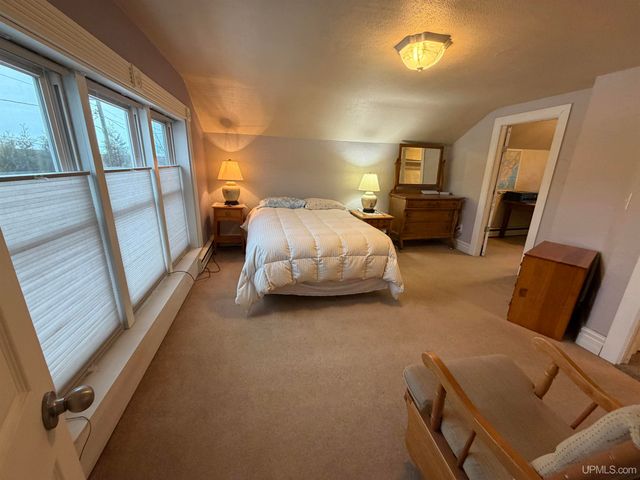 217 Mesnard Street, Marquette, MI 49855