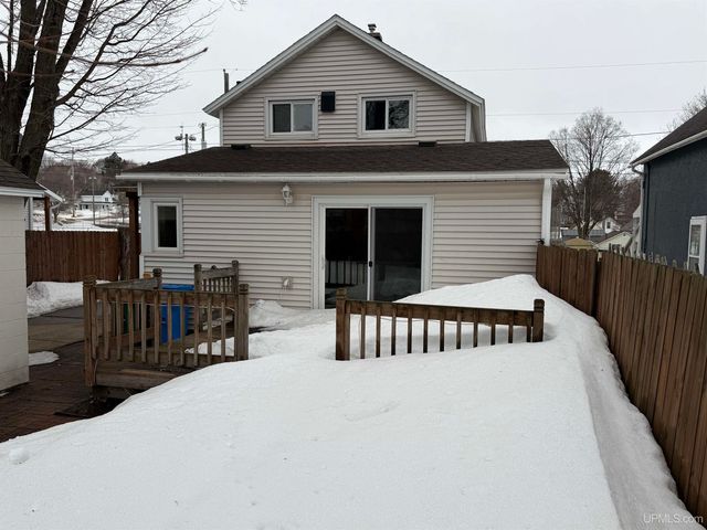 217 Mesnard Street, Marquette, MI 49855