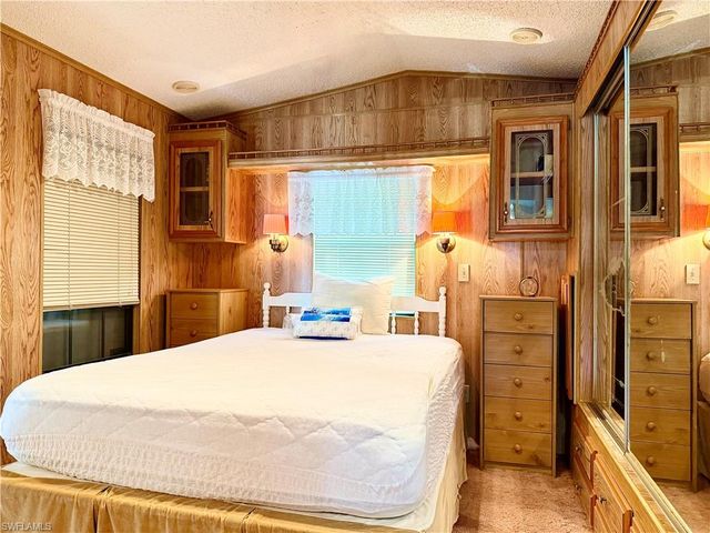 241 Cattleya Refuge 241, Naples, FL 34114