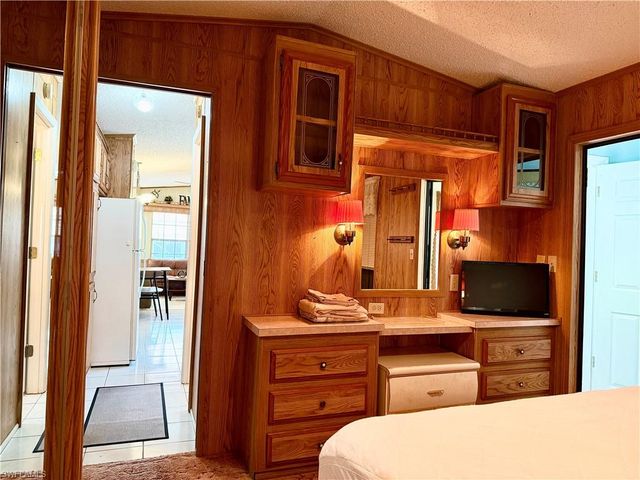 241 Cattleya Refuge 241, Naples, FL 34114