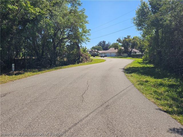 183 Golfpoint Drive, Lake Placid, FL 33852