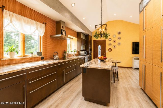 35 Miller Avenue, Holmdel, NJ 07733