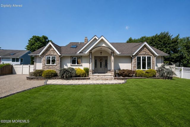 35 Miller Avenue, Holmdel, NJ 07733