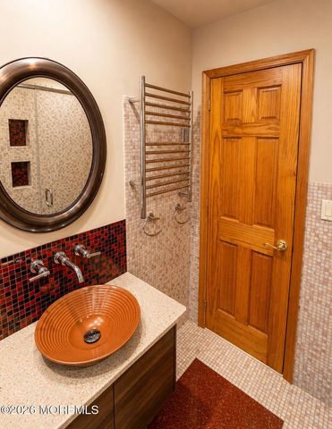 35 Miller Avenue, Holmdel, NJ 07733