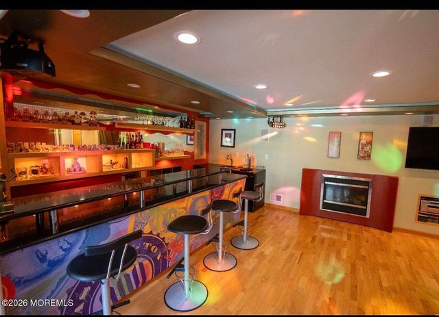35 Miller Avenue, Holmdel, NJ 07733
