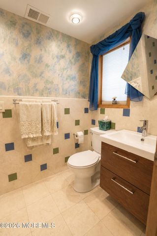 35 Miller Avenue, Holmdel, NJ 07733