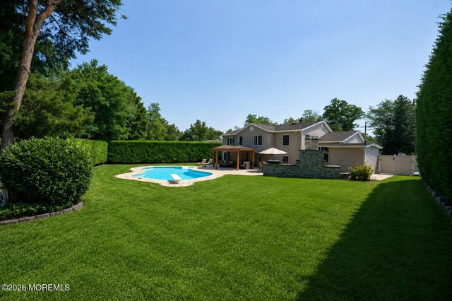 35 Miller Avenue, Holmdel, NJ 07733
