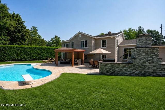 35 Miller Avenue, Holmdel, NJ 07733