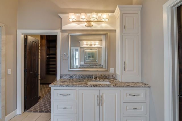 15305 Salem Creek Place, Edmond, OK 73013