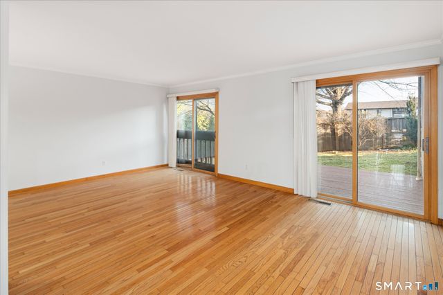 135 Courtland Avenue APT 13, Stamford, CT 06902