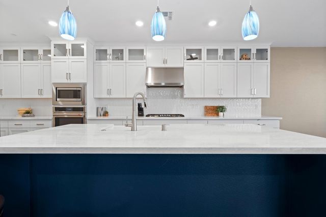 1600 Red Lake Way, Lincoln, CA 95648