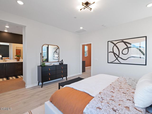 3822 Silvergrass Lane, Piru, CA 93040