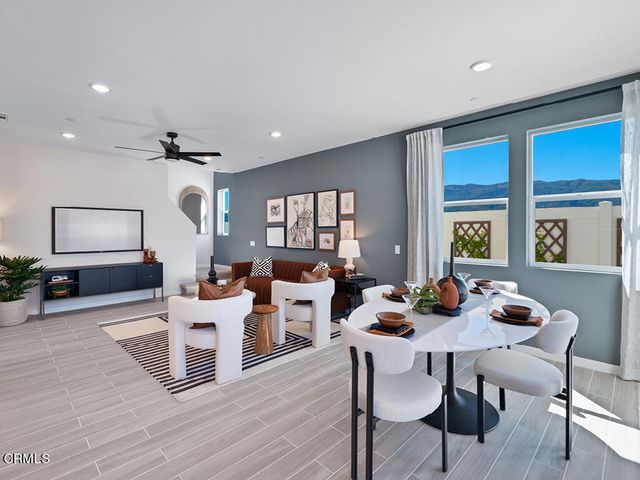 3822 Silvergrass Lane, Piru, CA 93040