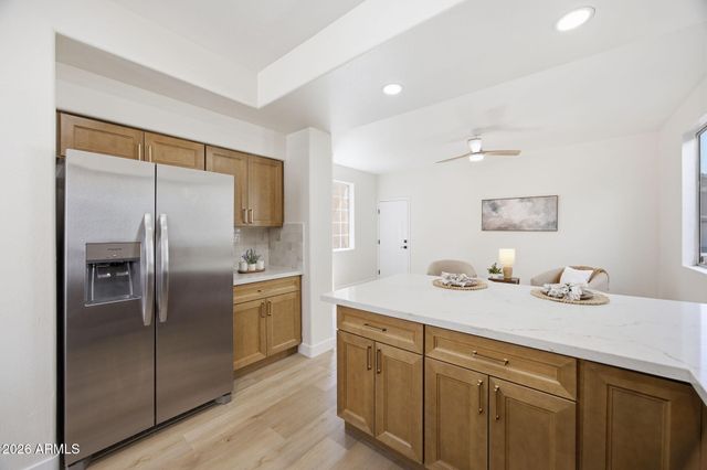 2126 E BRIARWOOD Terrace, Phoenix, AZ 85048