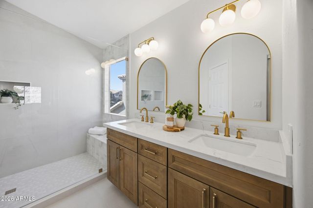 2126 E BRIARWOOD Terrace, Phoenix, AZ 85048