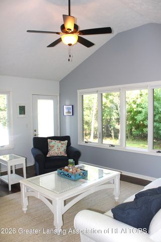 138 Canterbury Drive, Charlotte, MI 48813