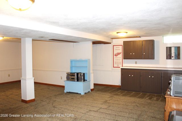 138 Canterbury Drive, Charlotte, MI 48813