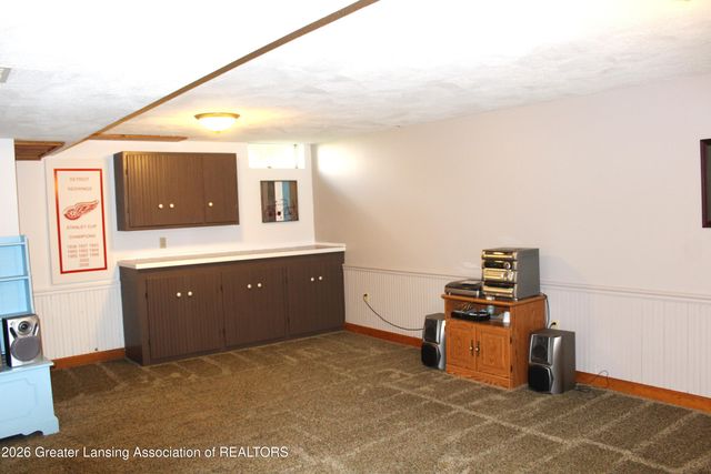 138 Canterbury Drive, Charlotte, MI 48813