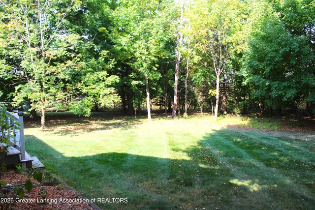 138 Canterbury Drive, Charlotte, MI 48813