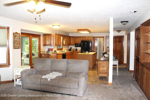 138 Canterbury Drive, Charlotte, MI 48813