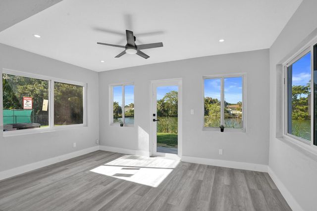 3271 NW 17th Street, Lauderhill, FL 33311