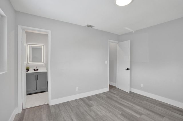 3271 NW 17th Street, Lauderhill, FL 33311