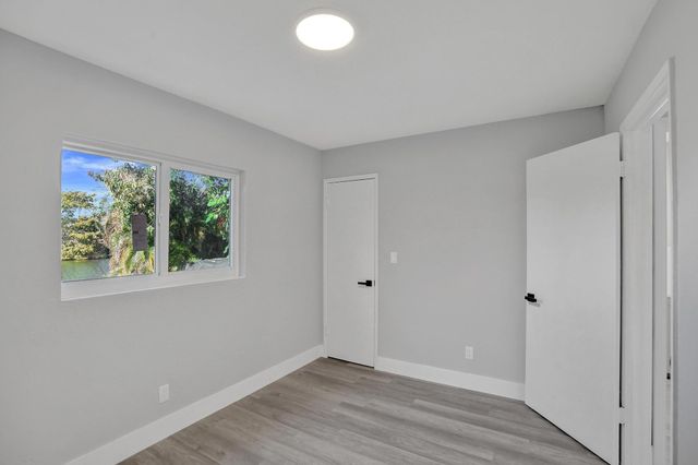 3271 NW 17th Street, Lauderhill, FL 33311