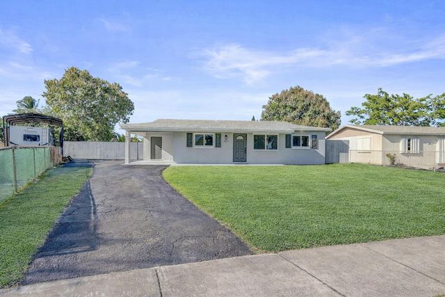 3271 NW 17th Street, Lauderhill, FL 33311