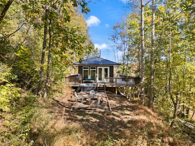 458 Opossum Hollow Road, Wellington, KY 40387