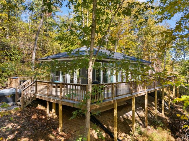 458 Opossum Hollow Road, Wellington, KY 40387
