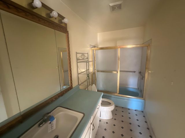 3255 Nareb St, Sacramento, CA 95838