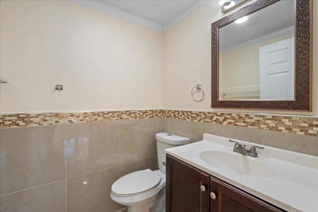 1321 Greenfield Dr 30, El Cajon, CA 92021