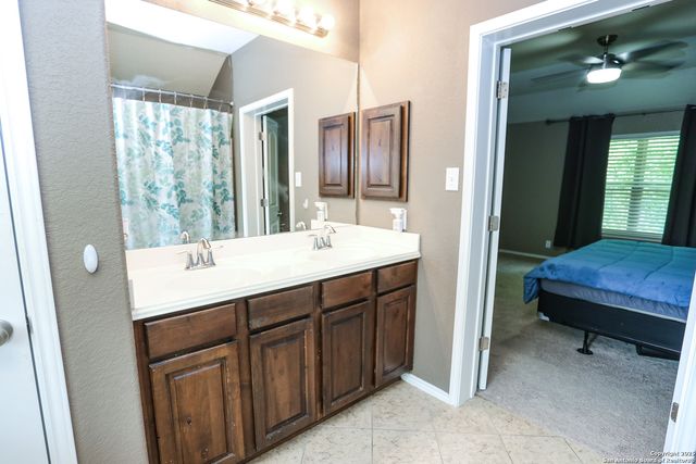 7239 summer, San Antonio, TX 78240