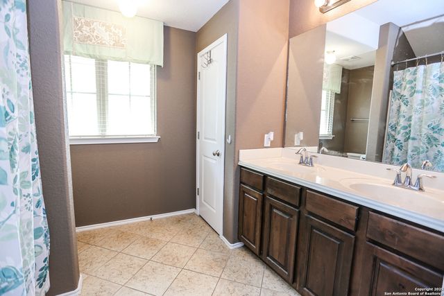 7239 summer, San Antonio, TX 78240