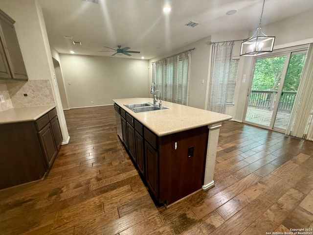 7239 summer, San Antonio, TX 78240