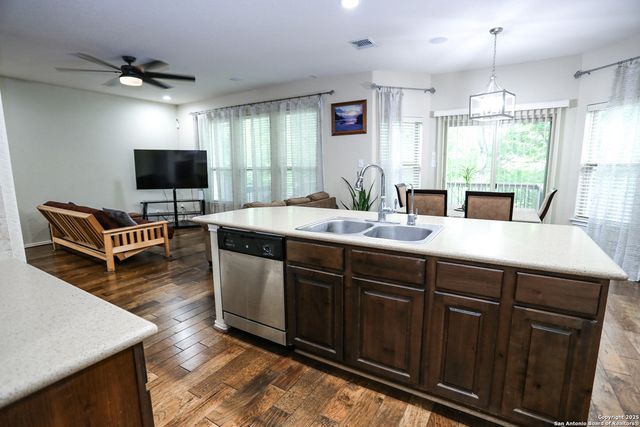 7239 summer, San Antonio, TX 78240