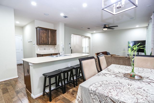 7239 summer, San Antonio, TX 78240